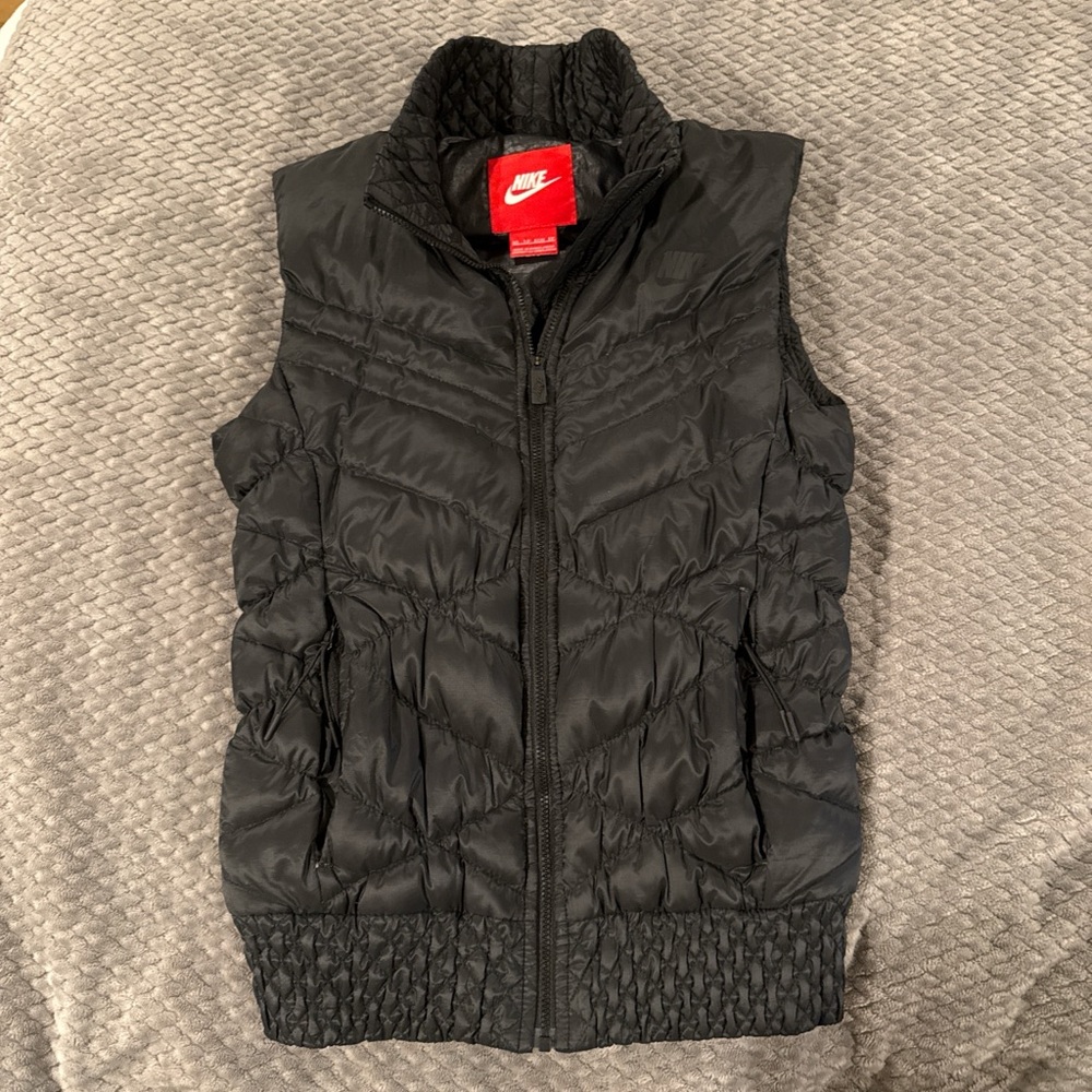 Nike Black Quilted Lightweight Vest